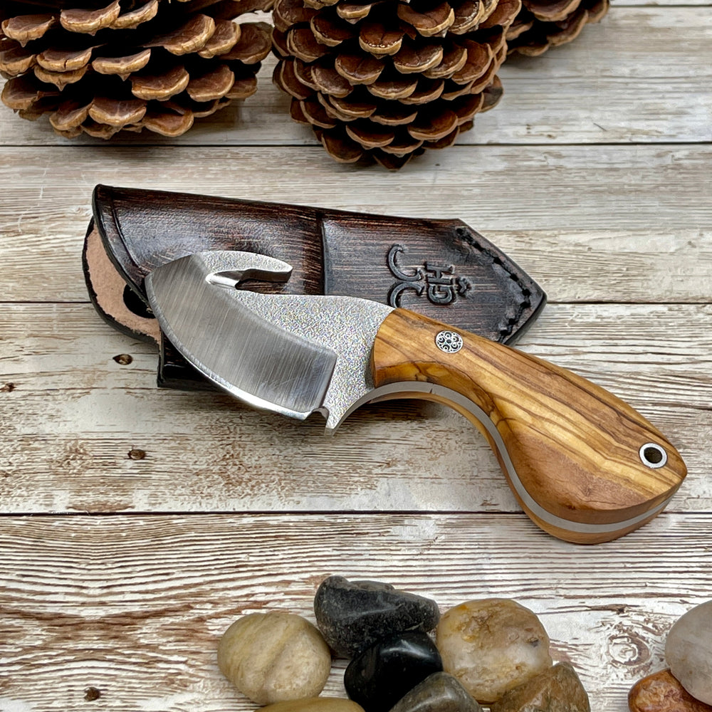 Skinner Knife with Gut Hook Olive Handle and Leather Sheath Bohler N690 Knife