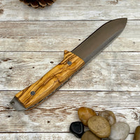 
              Bushcraft Knife / Olive Handle / N690 Blade / Leather Sheath / Ferro Rod
            